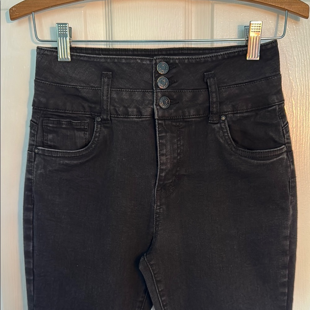 Refuge Black High Rise Jeans Slim Fit